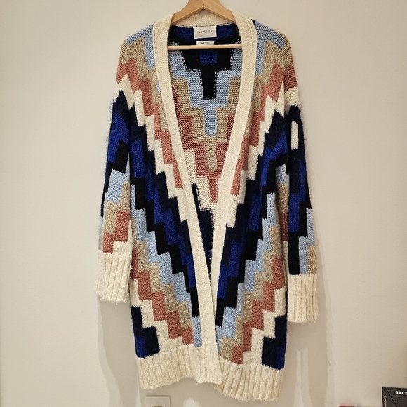 Alpaca Chevron Pattern Cardigan - Picture 2 of 6